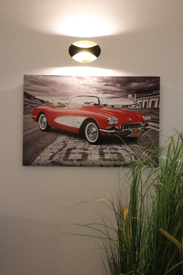 Ferienwohnung Mit Garage, Fahrradraum Und Sehr Grosser Sonnenverwoehnten Terrasse Algund Buitenkant foto